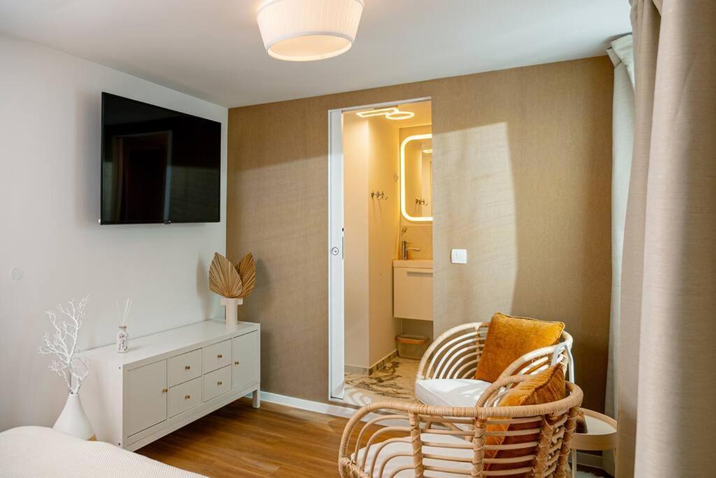 New Cute Studioapartment In Ljubljana + Free Bikes Екстер'єр фото