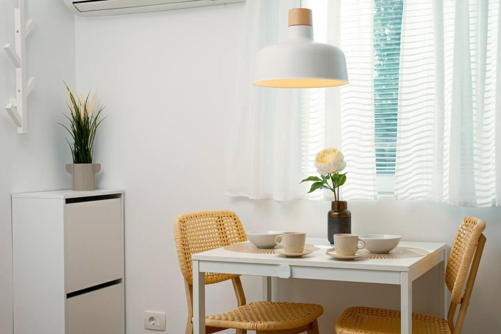 New Cute Studioapartment In Ljubljana + Free Bikes Екстер'єр фото